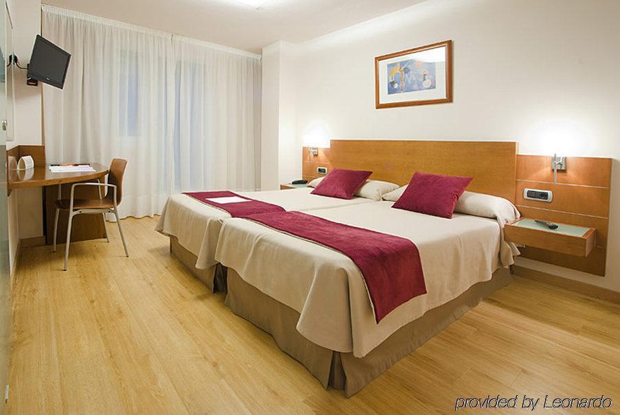 Duerming Longoria Plaza Hotel Oviedo Pokój zdjęcie